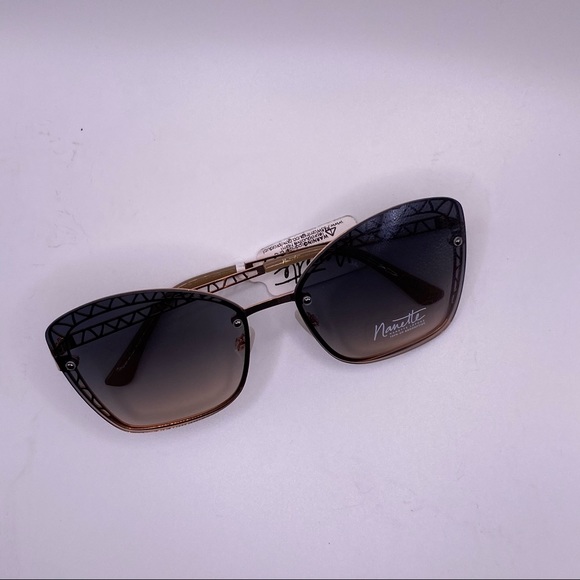NWT Nanette Lepore Gold Frame Sunglasses main image 9